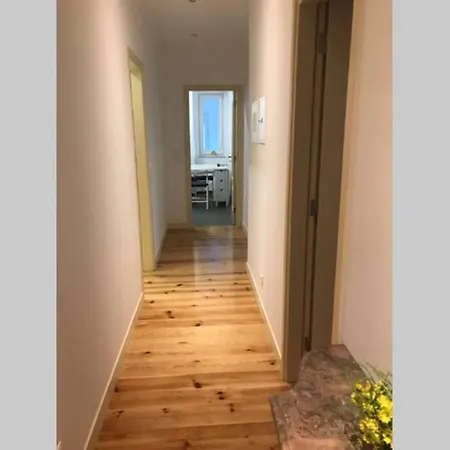 Apartamento Perto Do Centro De Com Elevador شقة