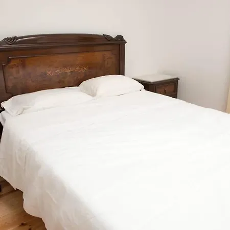 Apartamento Perto Do Centro De Com Elevador * Lissabon