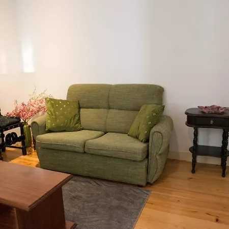 Apartamento Perto Do Centro De Com Elevador * Lissabon